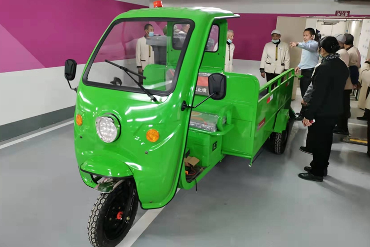 物業(yè)小區(qū)使用三輪六桶車 電動垃圾桶運輸車 環(huán)衛(wèi)垃圾清運車（寶來潔清潔設備）